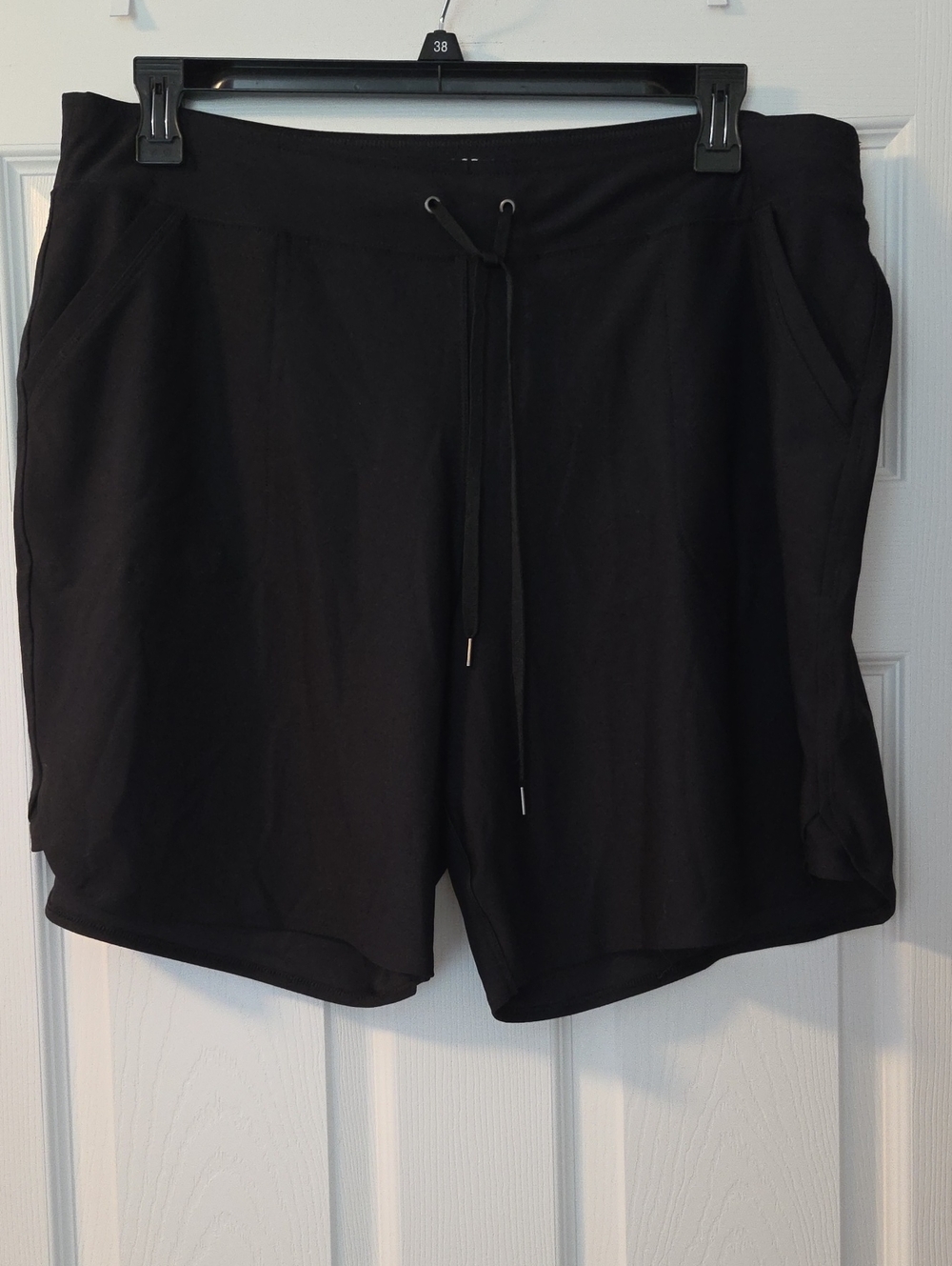 Tek Gear-Sz XL Black 4 Pocket Shorts